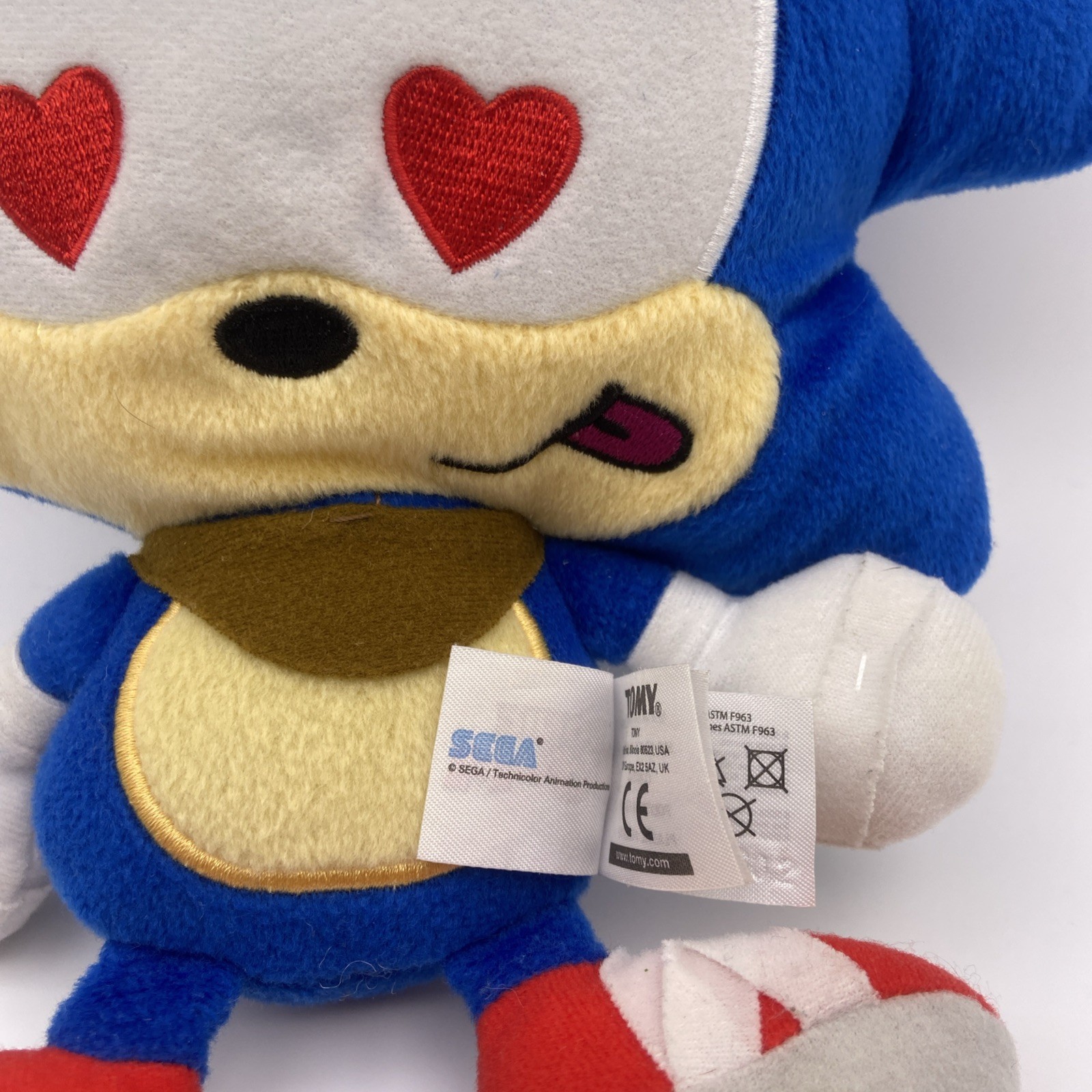Sonic Boom Sonic the Hedgehog Plush Doll With Heart Emoji Eyes Sega Tomy 10″