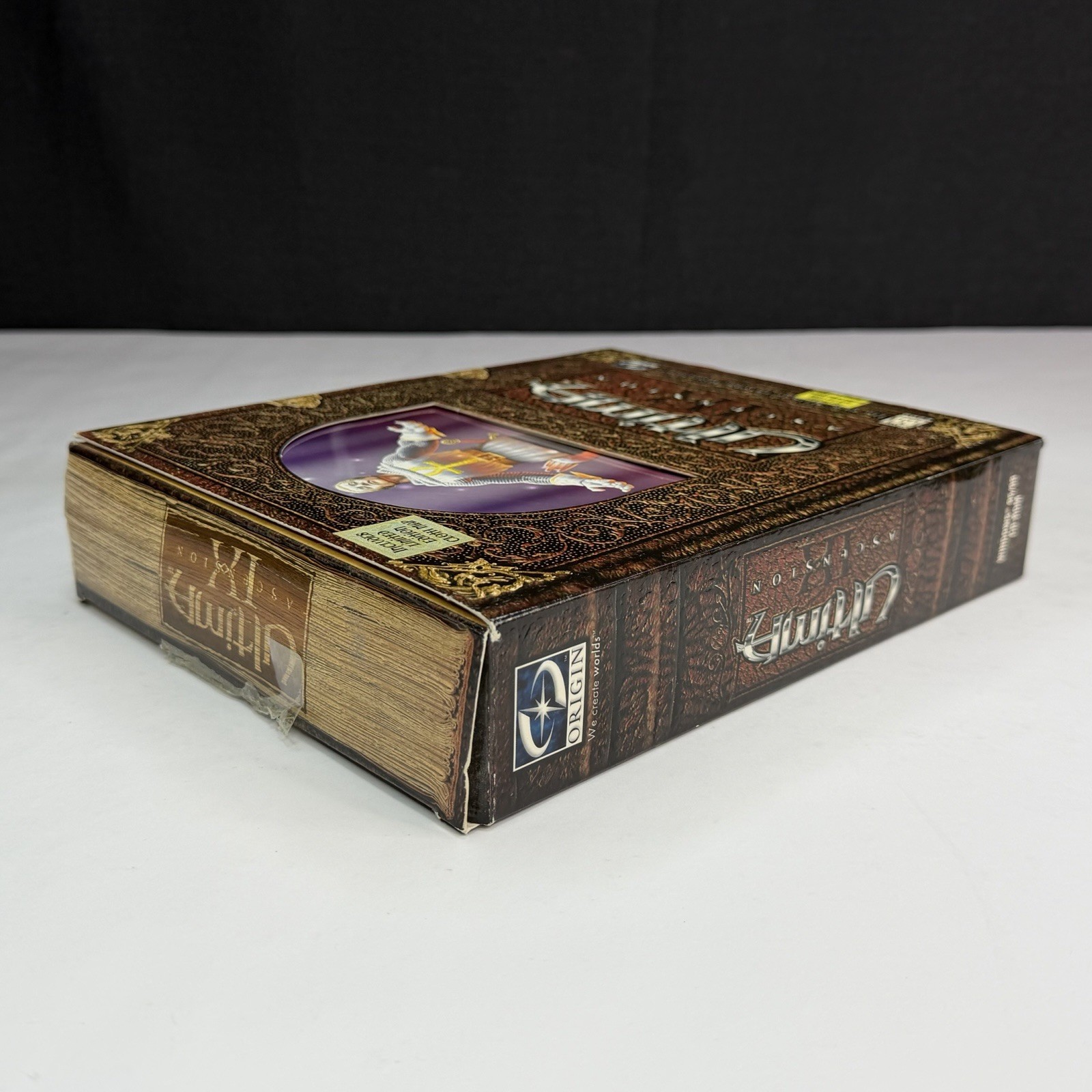 Origin Ultima IX: Ascension PC Big Box w/Prima’s Guide – INCOMPLETE