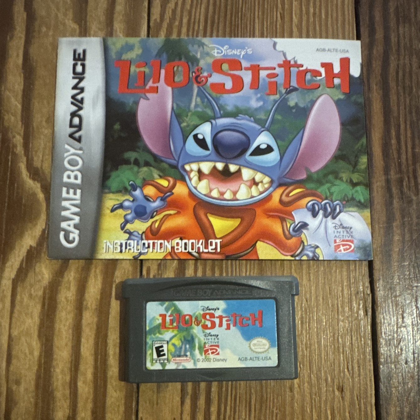 Disney Interactive Lilo & Stitch GBA E NTSC-U/C 2002 Manual Included