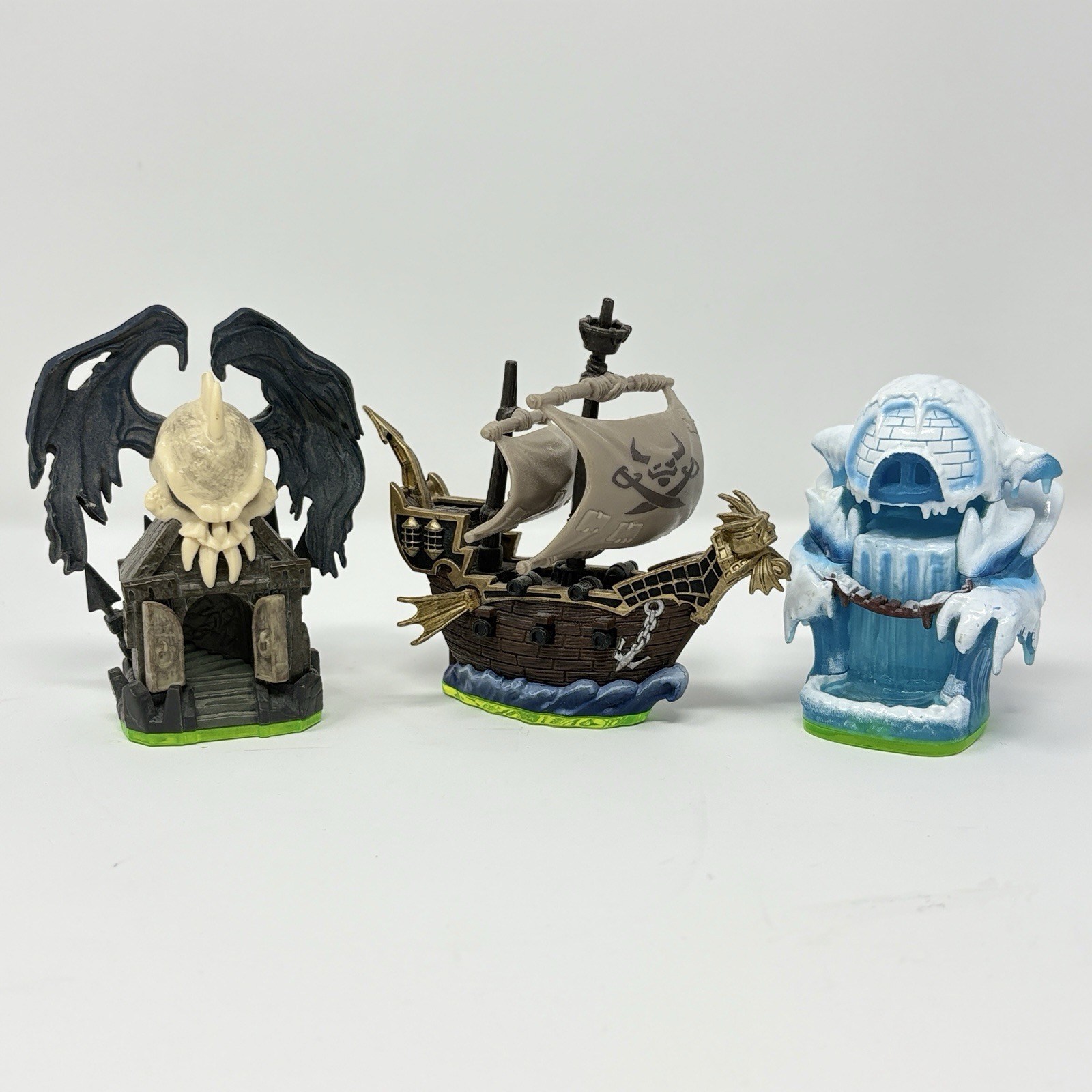 LOT OF 23 Skylanders Spiro’s Adventures Activision 2011 Action Figure Collection