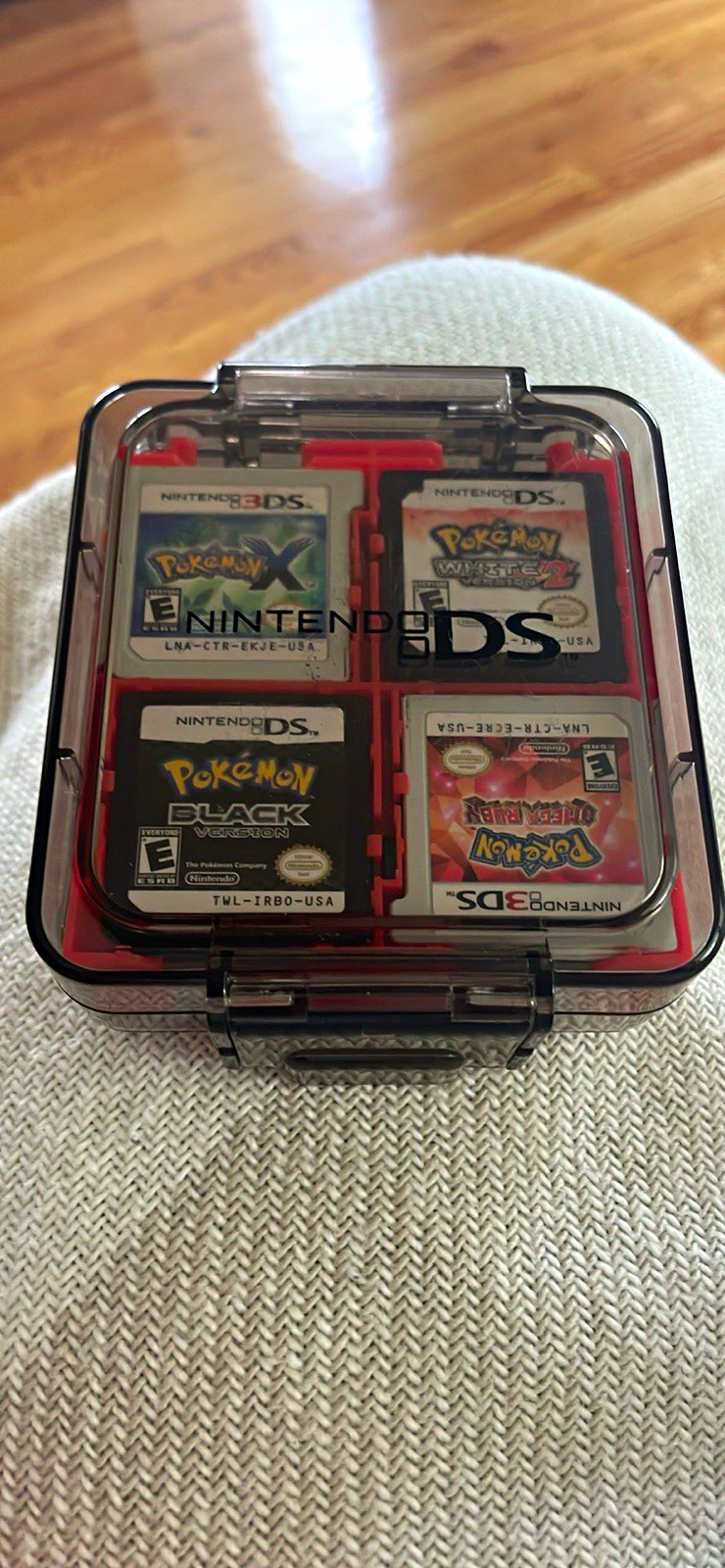Nintendo DS/3DS Pokémon Game Lot w/ Case – Black, White 2, X, Y NTSC-U/C