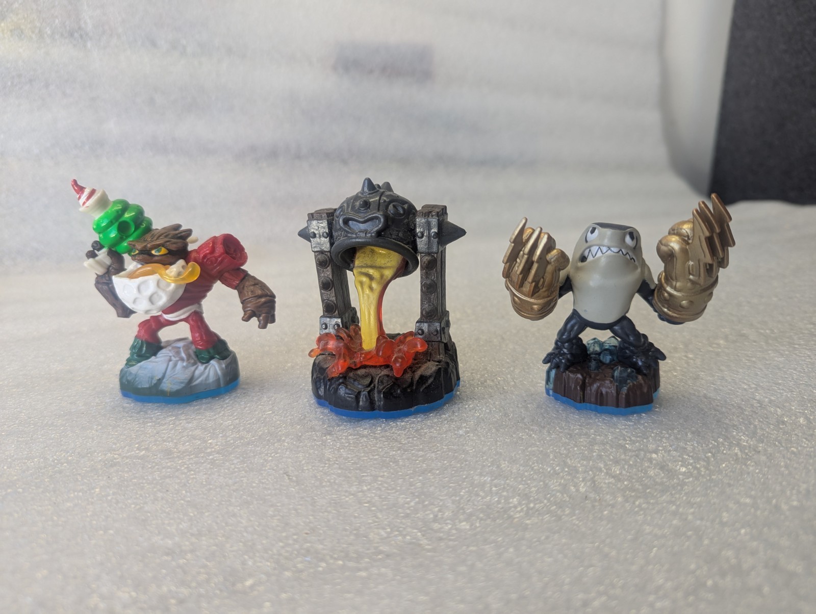 Skylanders Fiery Forge Battle Pack With Limited Edition Jolly Bumble Blast
