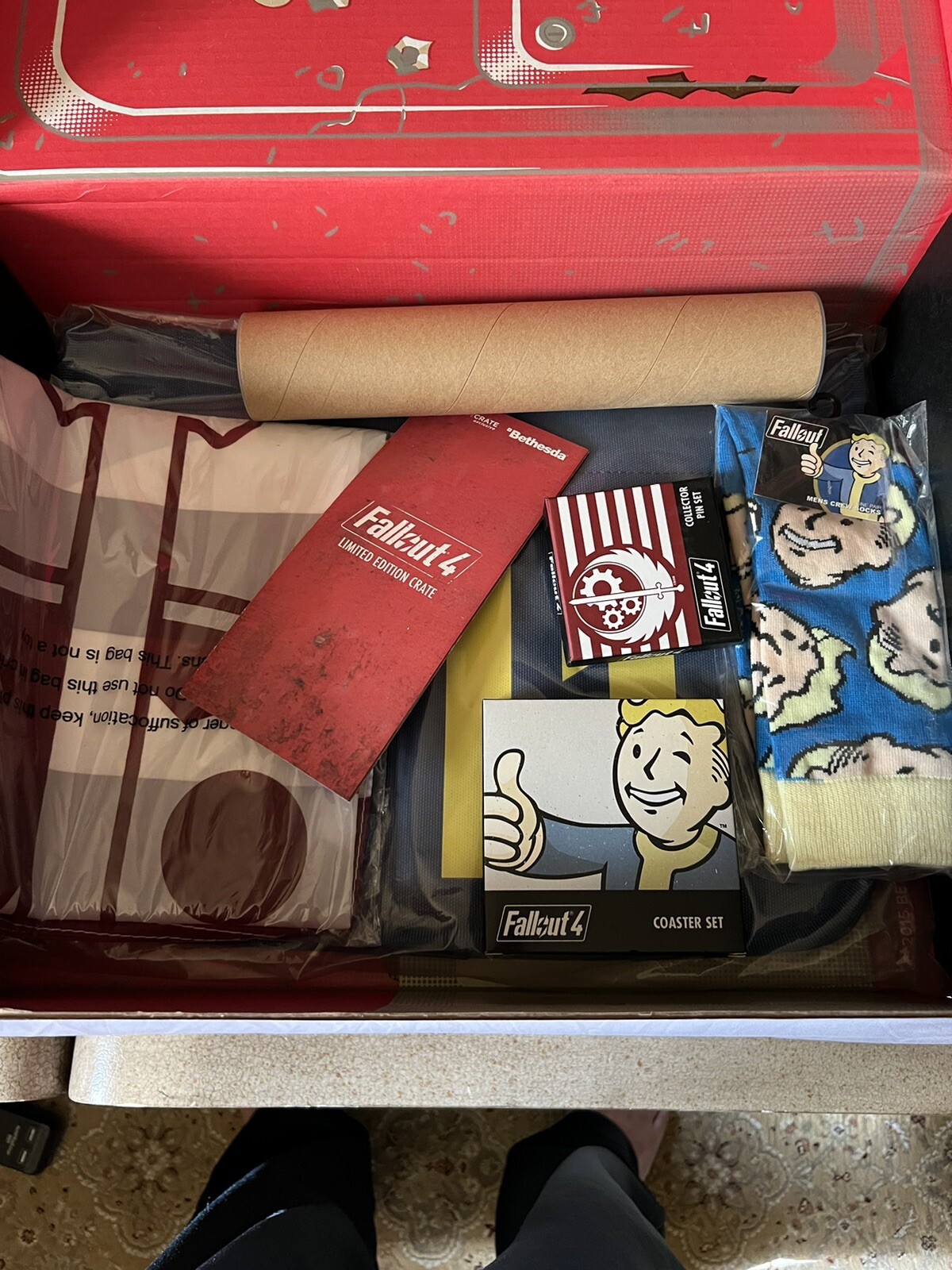 Fallout 4 Limited Edition Loot Crate. Read Description