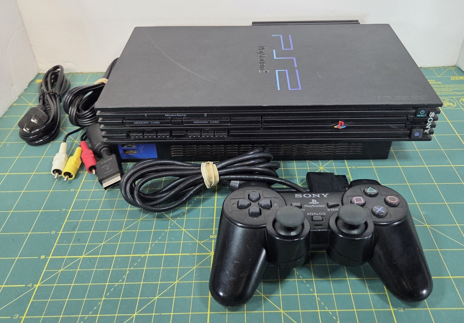 Sony PlayStation 2 PS2 Complete Fat Console (SCPH-39001) Tested – Ethernet