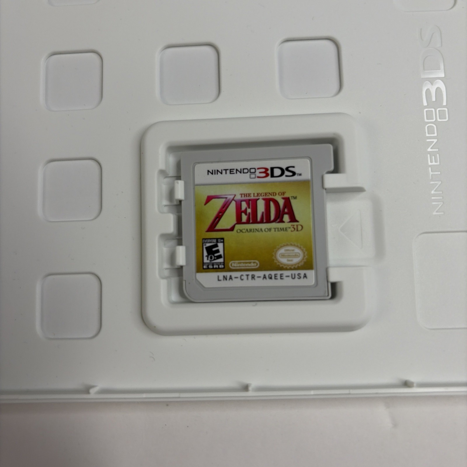 Nintendo The Legend of Zelda: Ocarina of Time 3D 3DS w/ Manual Cib Box