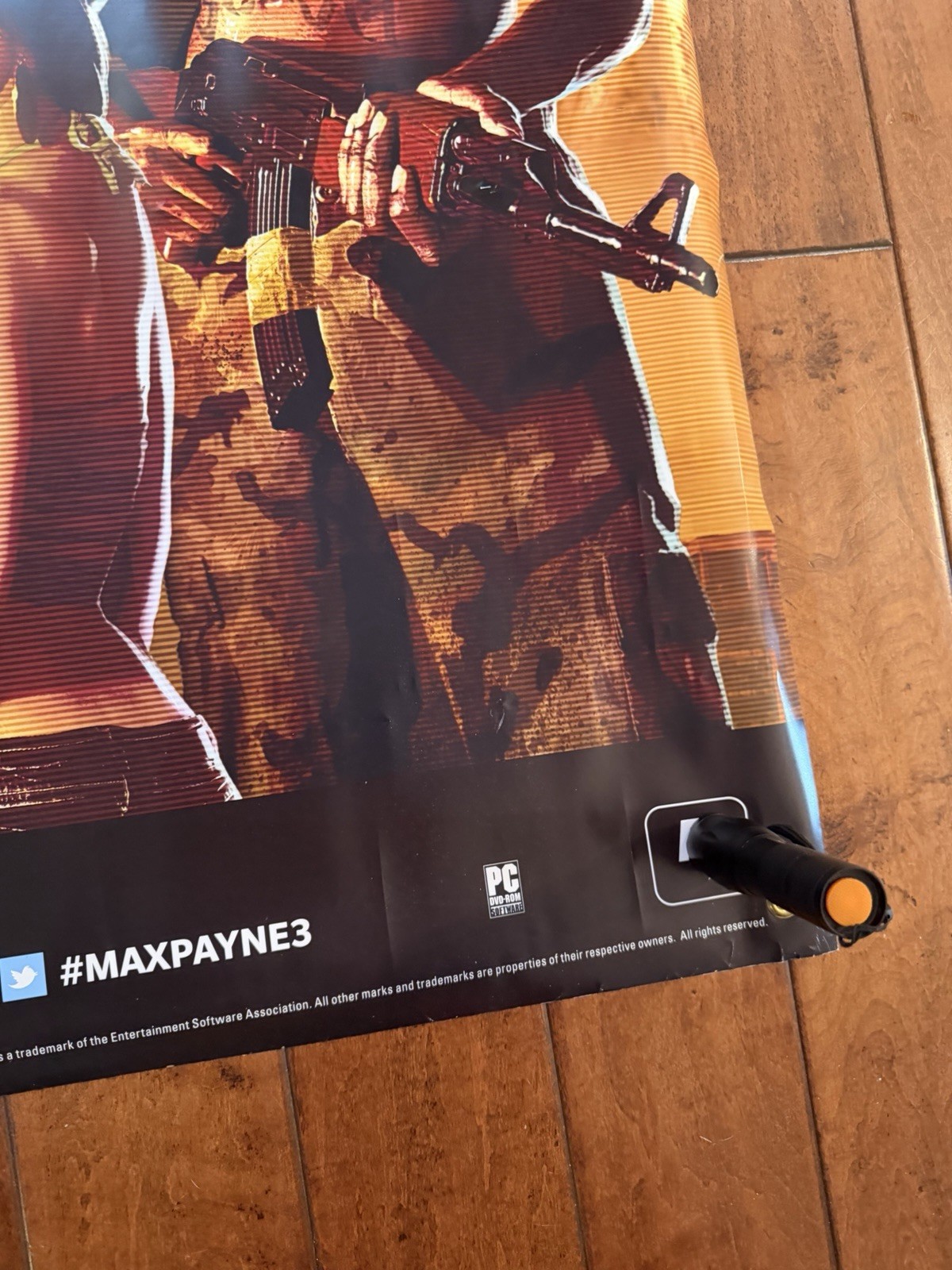 Max Payne 3 Promo Display Vinyl Banner LARGE 36″ X 70″ Store Display Double Side
