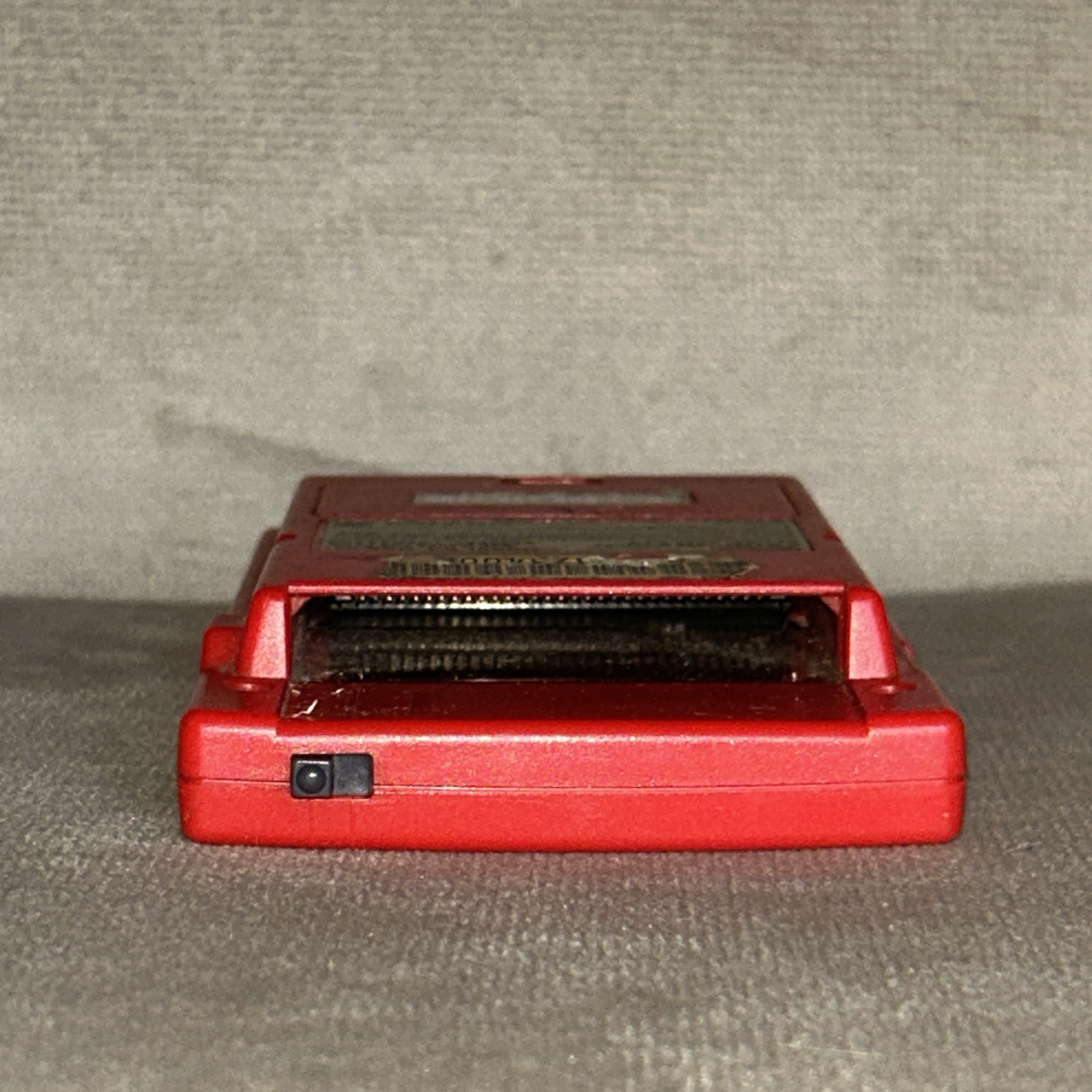 Nintendo Game Boy Pocket – Red (Turns On) AND Pokémon Blastoise case for it !!