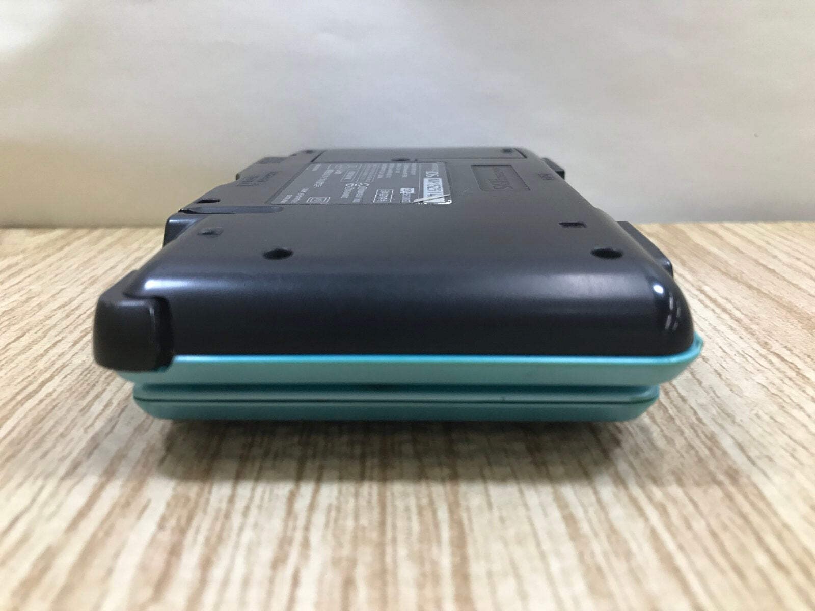 Nintendo DS Turquoise Blue Console Nintendo Japan – With Defects LH1322