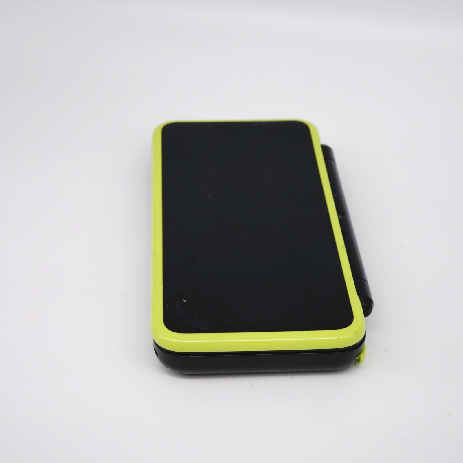 Nintendo “New” 2DS XL LL Console Black Lime 4GB +Charger + Stylus (USA Seller)