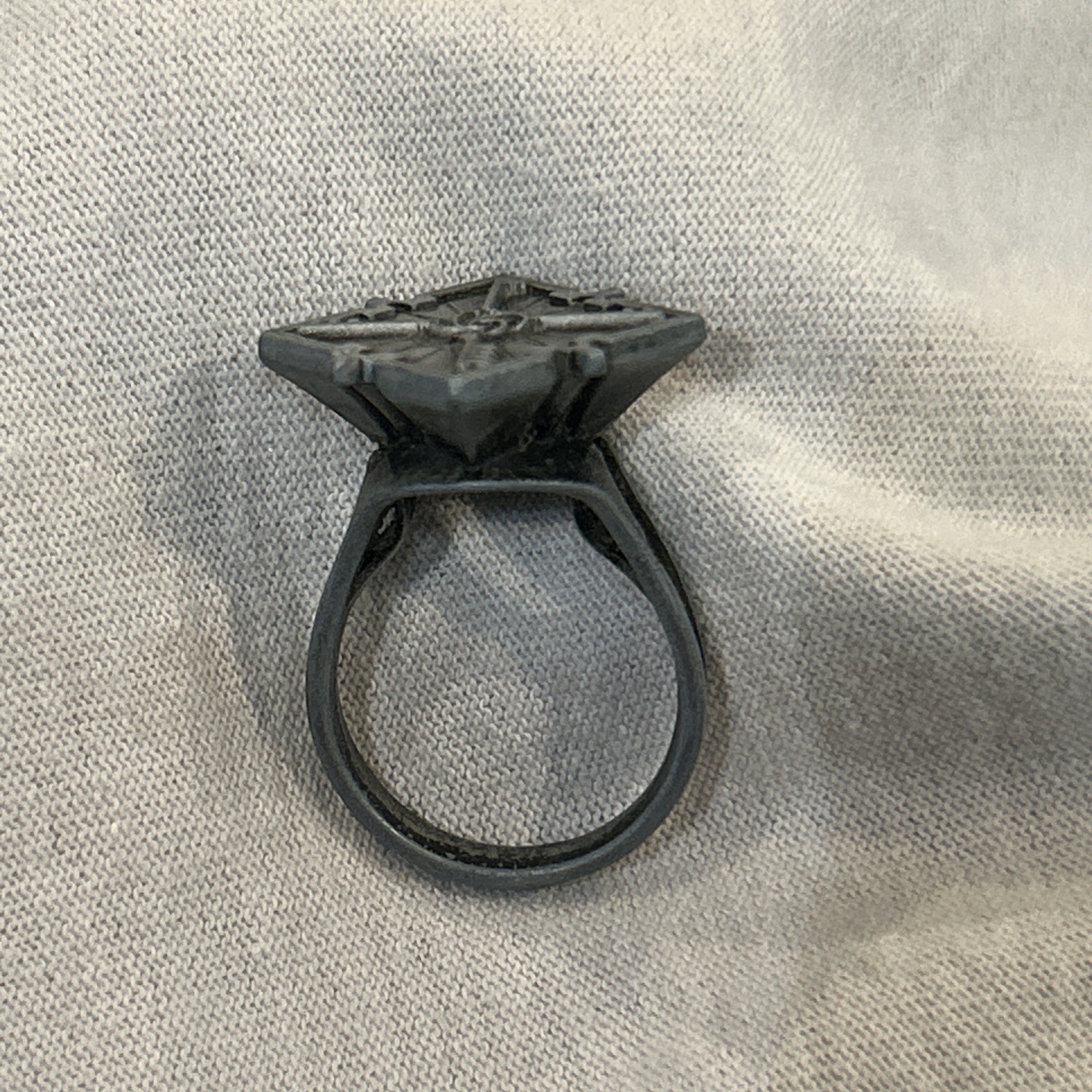 Dishonored 2 Collector’s Edition Emily Kaldwin Ring