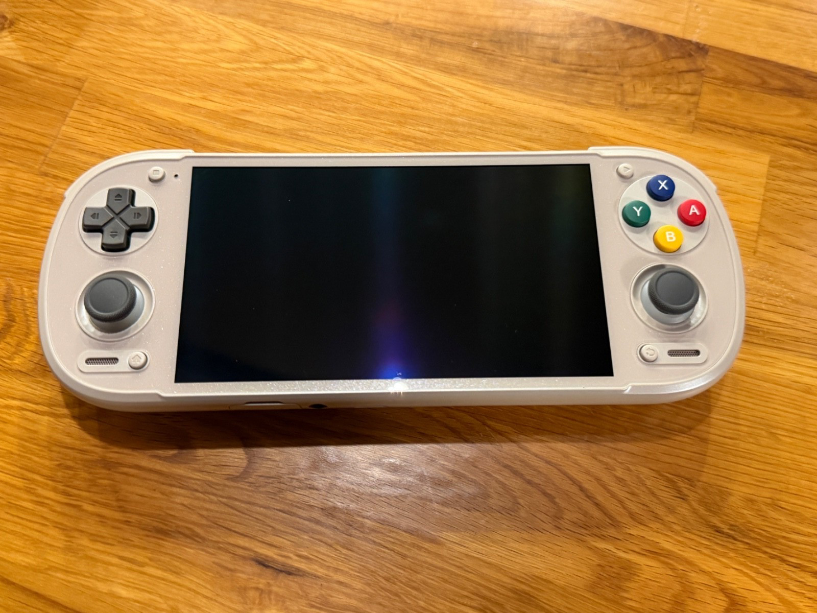 Retroid Pocket 6 8gb Memory Classic with Analog Stick on Top Never Used In Box