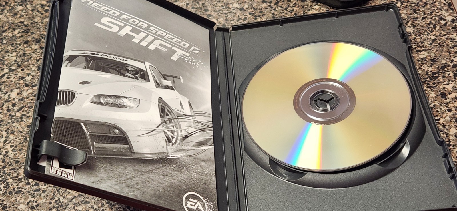 Need for Speed: Shift MS Windows XP, SP2; Vista