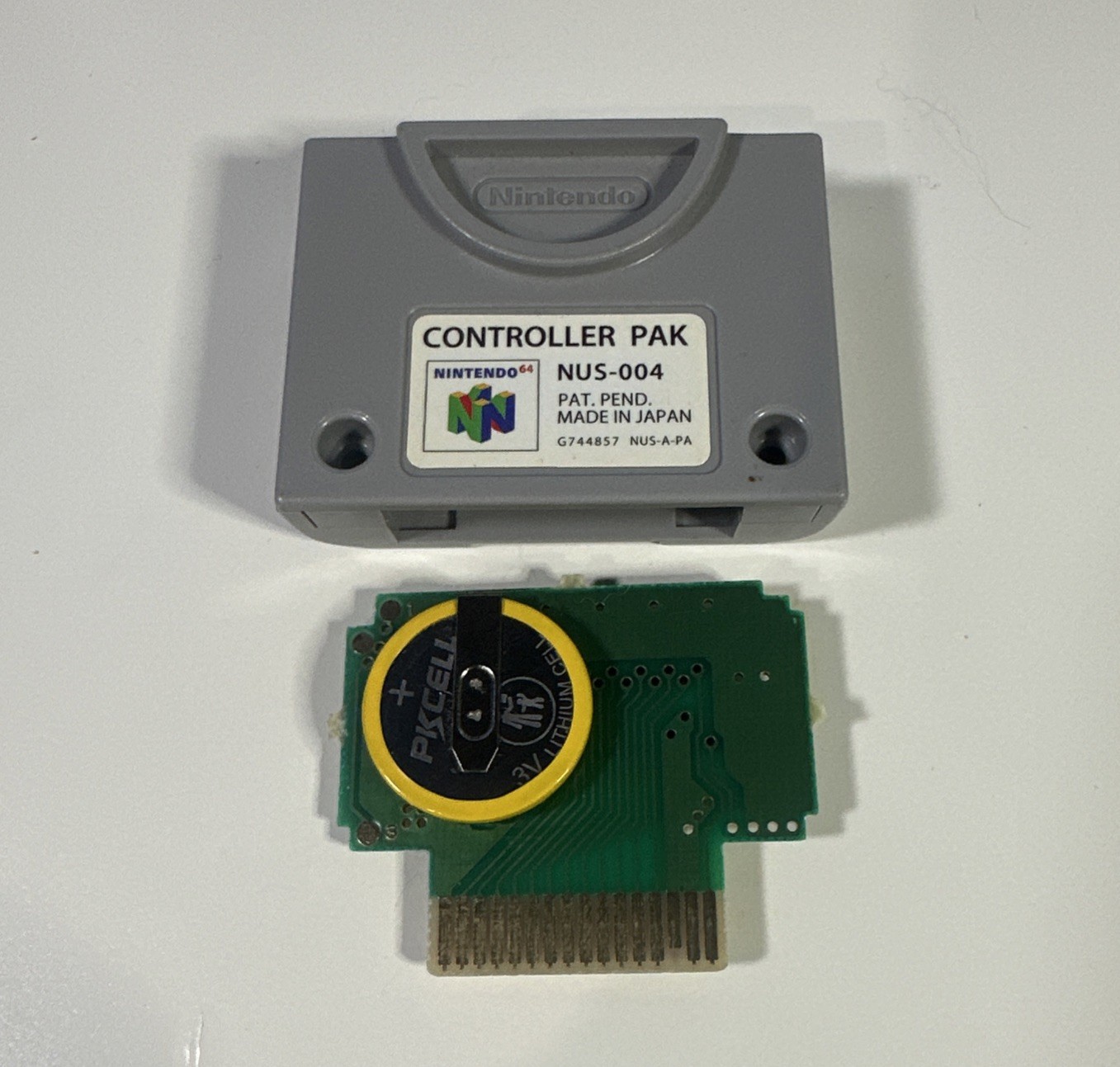 official N64 Memory Card Nintendo 64 NUS-004 Brand New Battery Mem Pak Pack