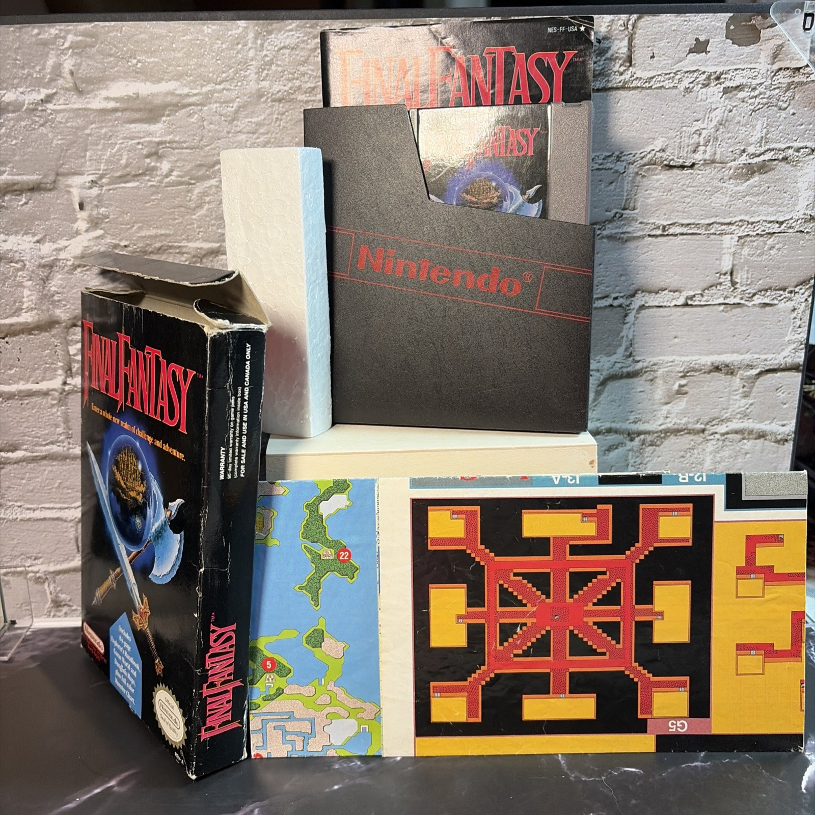 NES Nintendo – Final Fantasy (OG) – CIB & Both Maps -T&W – Everything is OEM