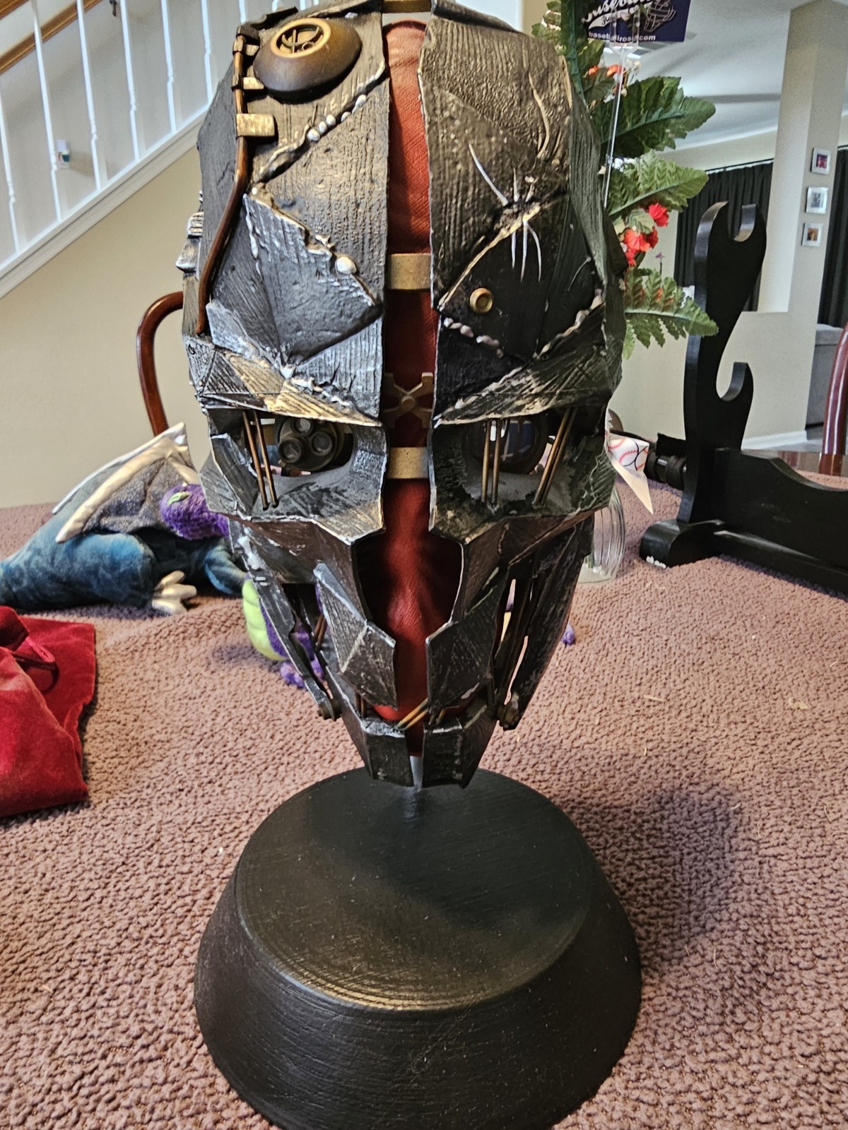 Dishonored 2 PS4 Collectors Edition Mask & Stand OnlyDishonored 2 PS4 Collectors