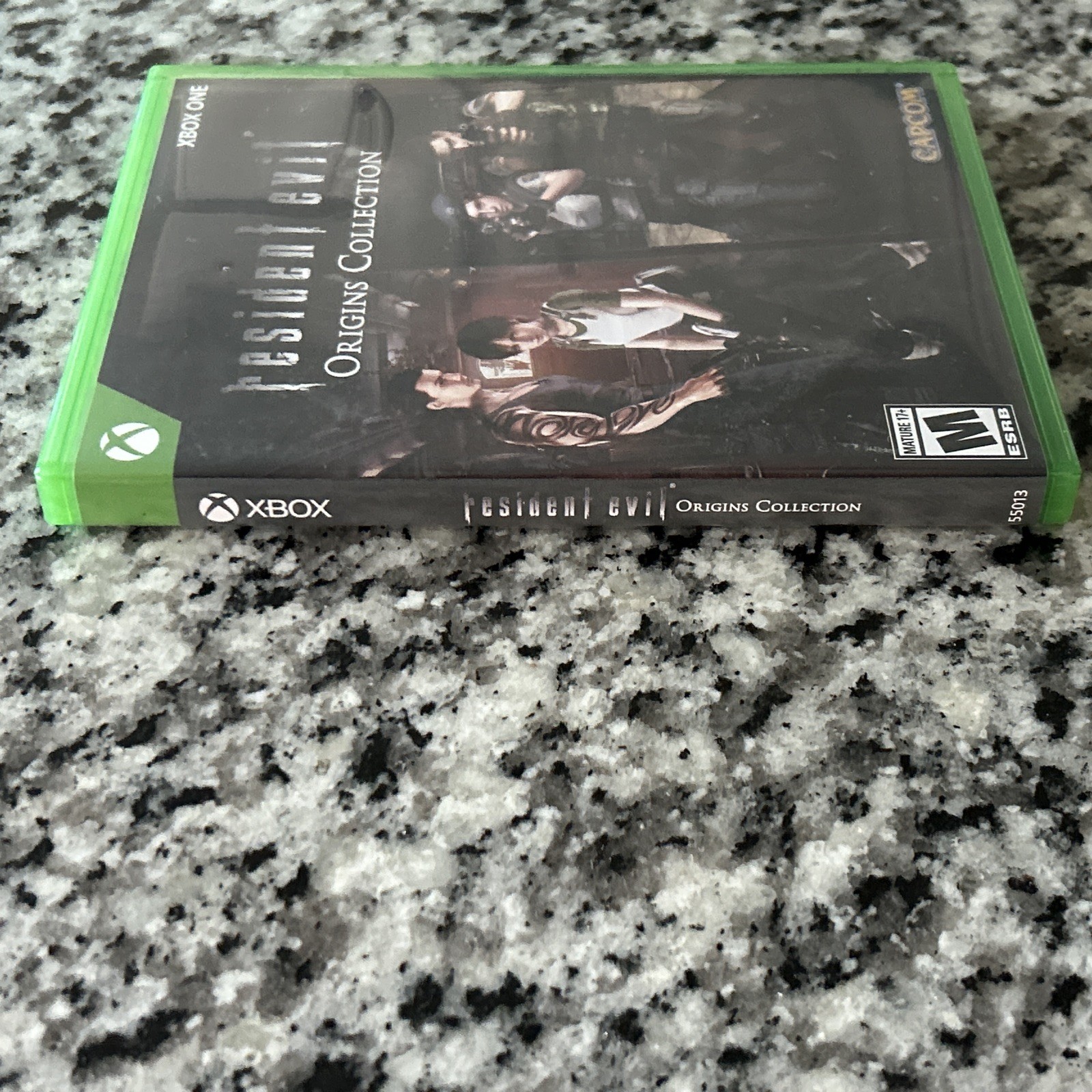 Resident Evil Origins Collection (Microsoft Xbox One, 2016) – Tested -Clean Disc