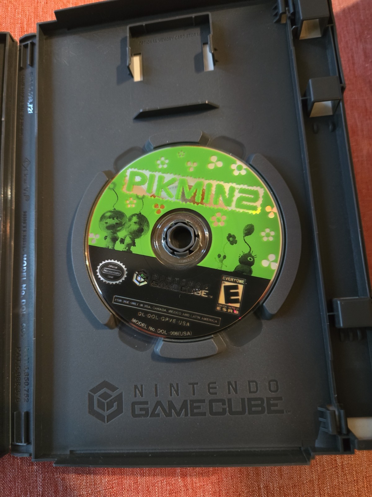 Pikmin 2 Nintendo GameCube NEAR MINT W MANUAL