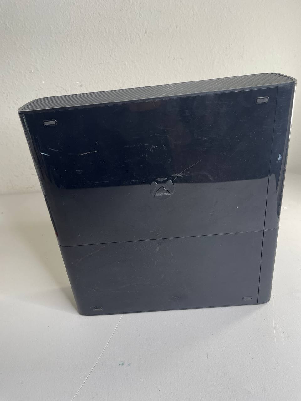Microsoft Xbox 360 E Console Black 4GB / 250GB Model 1538 – Tested & Works