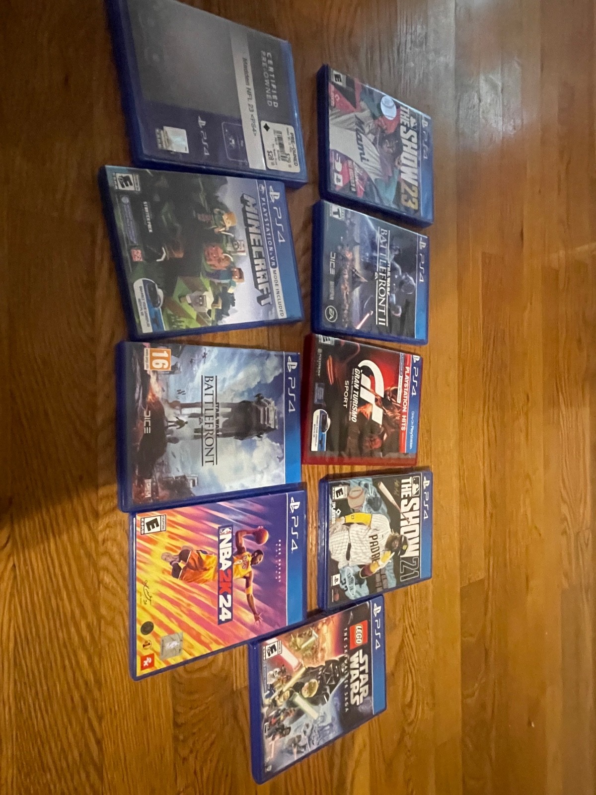 PS4 Bundle-Console, 4 Controllers, extra storage And 9 Games
