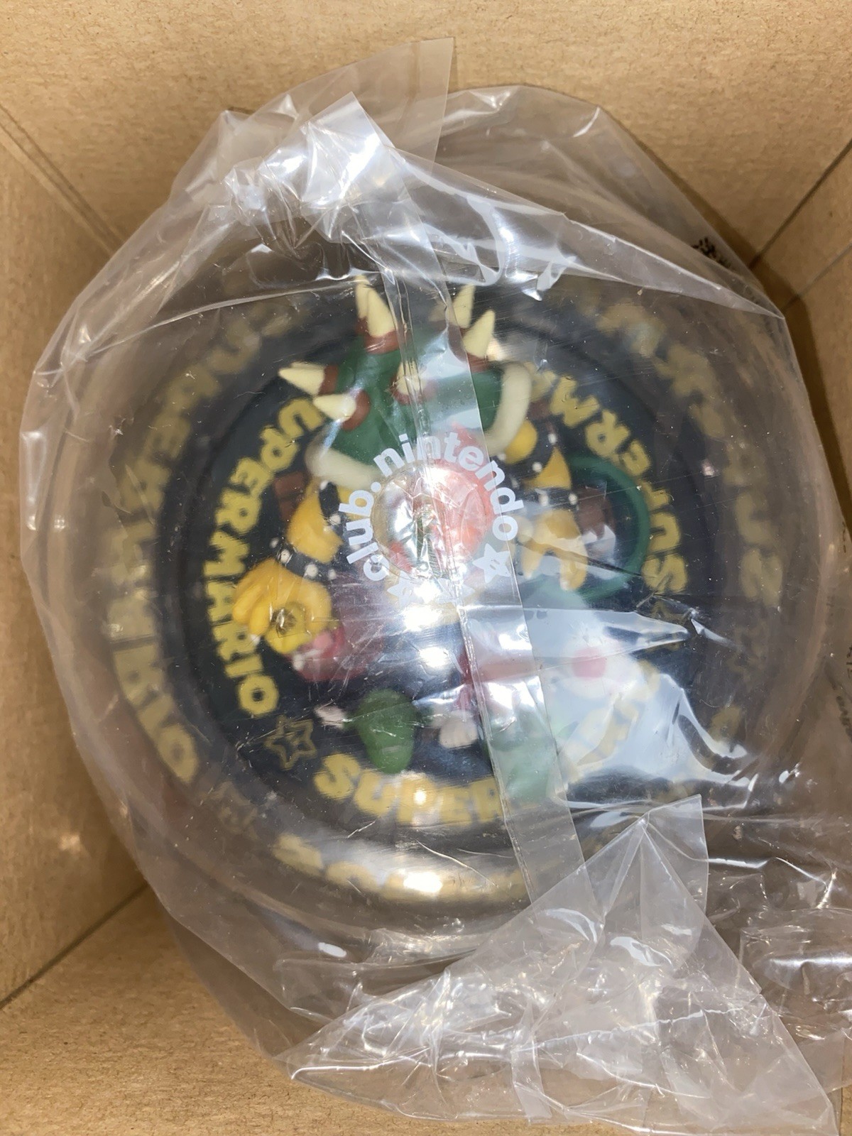 Club Nintendo Super Mario Domed Figure ~ Platinum Member Exclusive Reward ~ NIP