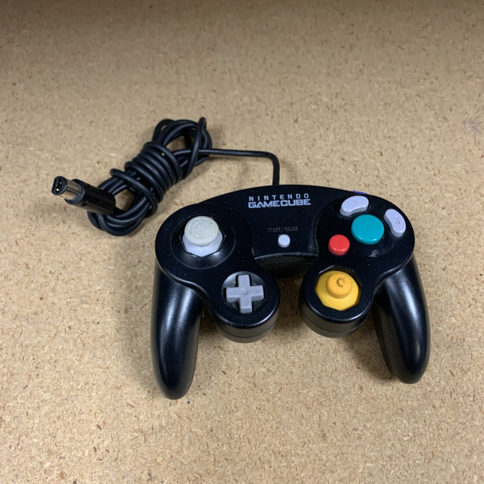 Official Nintendo GameCube Controller – Black Tested and Works as pictured w51