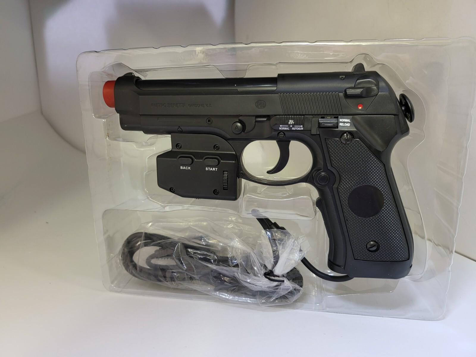 NEW WIRED BERETTA LASER LIGHT GUN FORCE FEEDBACK BLOW BACK FOR ORIGINAL XBOX #9C