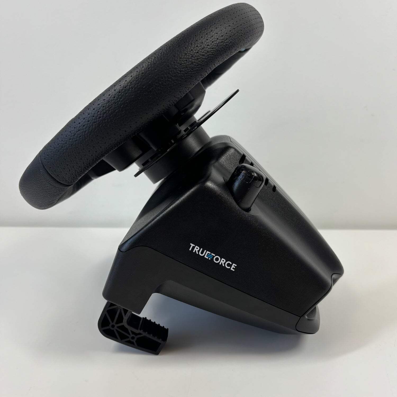 Logitech G923 Racing Wheel and Pedals Racing Wheel for PS5/PS4/PC WU0006