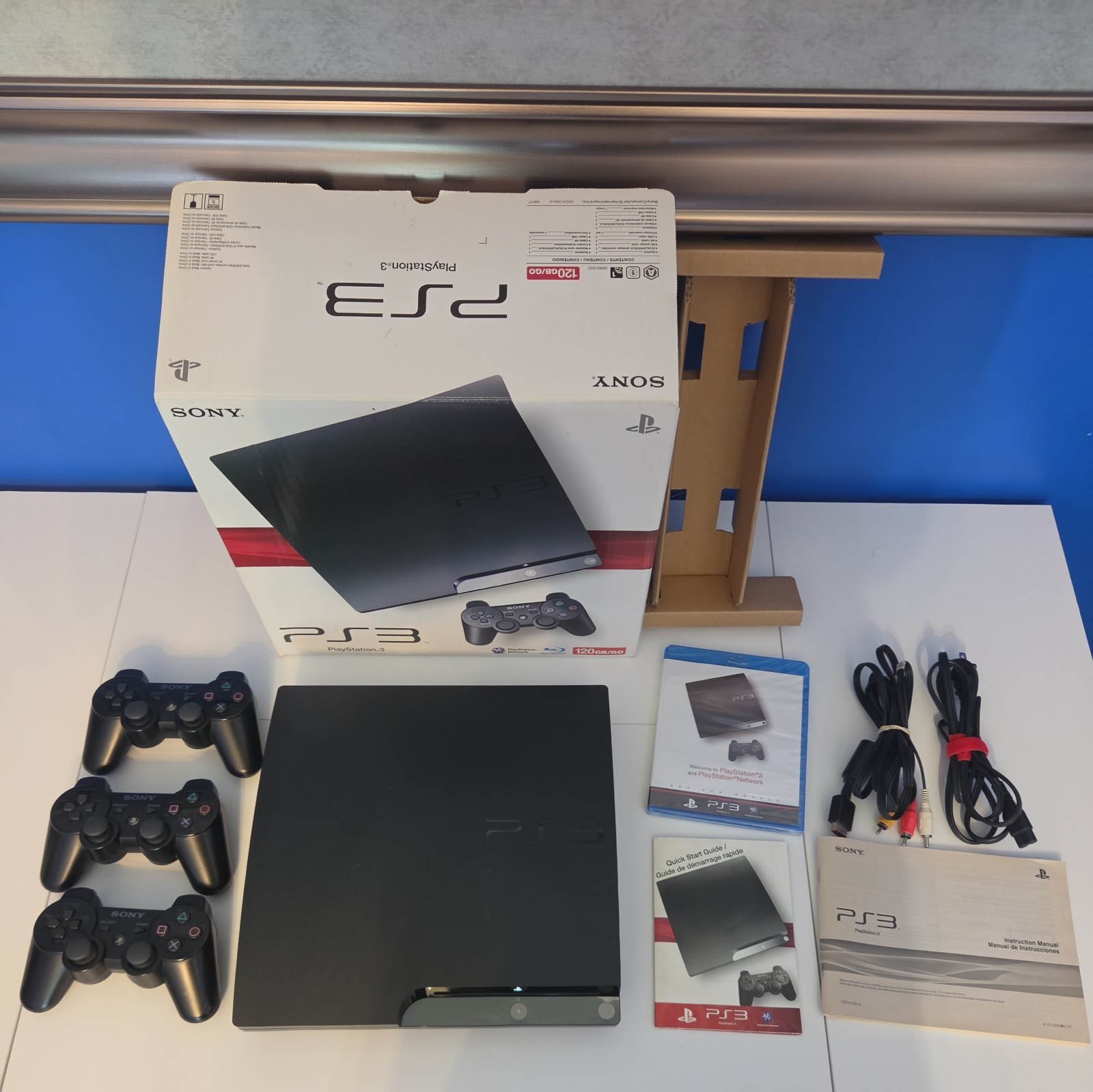 SONY PLAYSTATION 3 SLIM PS3 120GB BLACK CONSOLE CECH-2001A W 2 EXTRA CONTROLLERS