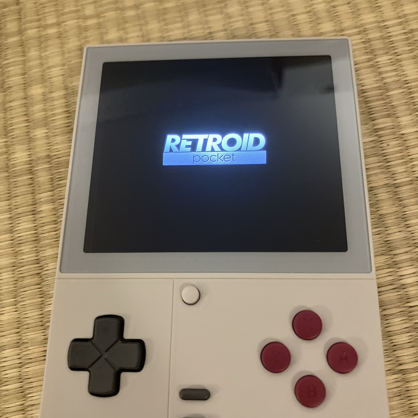 Retroid Pocket Classic Retro color 6GB/128GB Ram/Storage