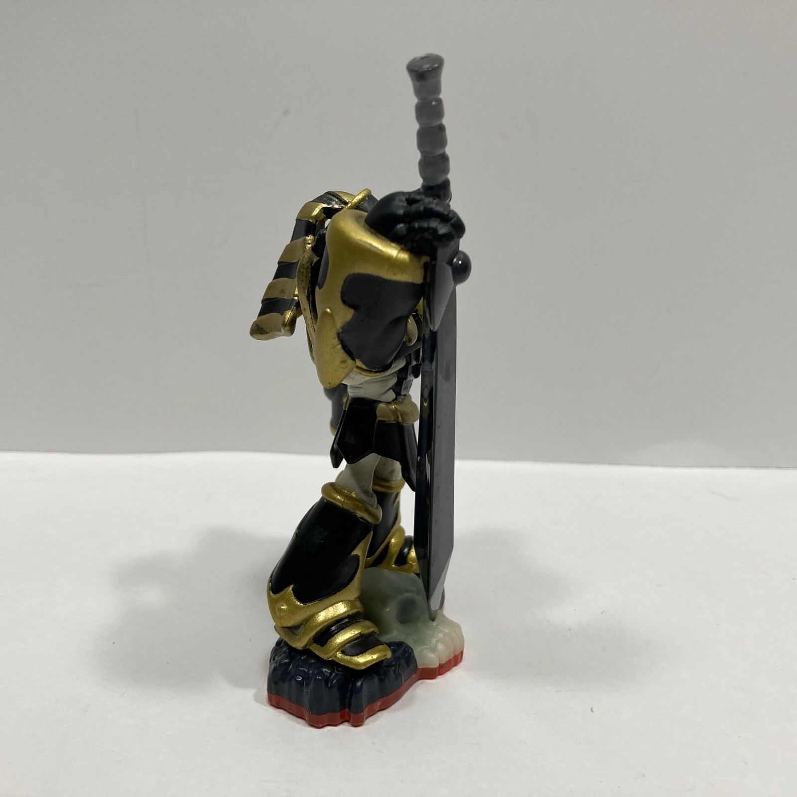 Skylanders Trap Team Krypt King Trap Master Figure Undead Element VGC
