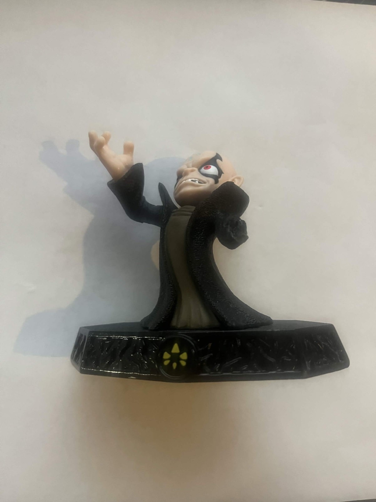 Skylanders Imaginators Dark Kaos Master Sensei Villain Figure BROKEN ARM