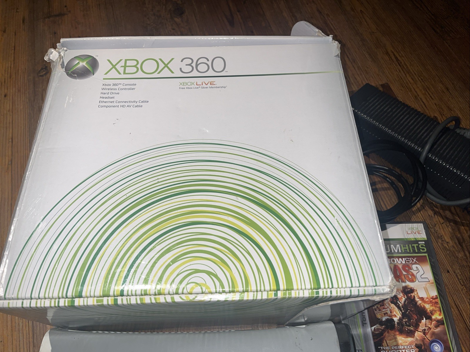 Xbox 360 White 60gb Console bundle w/ games & Original Box