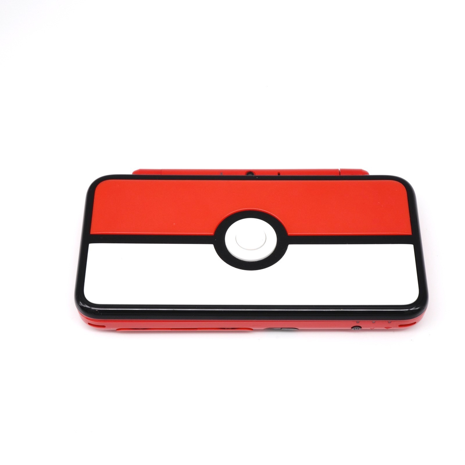 Nintendo “New” 2DS XL LL Console Pokemon Pokeball Edition + extras (USA Seller)