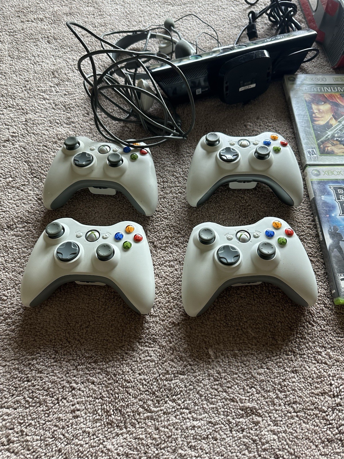 WORKING XBOX 360 W XENON MOTHERBOARD INCLUDES 11 GAMES, 4 CONTROLLERS AND MORE