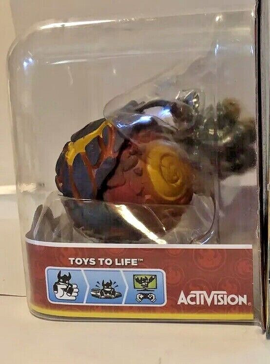 Skylanders Superchargers Burn-Cycle Fire Vehicle Brand New in Package *w/Bends*