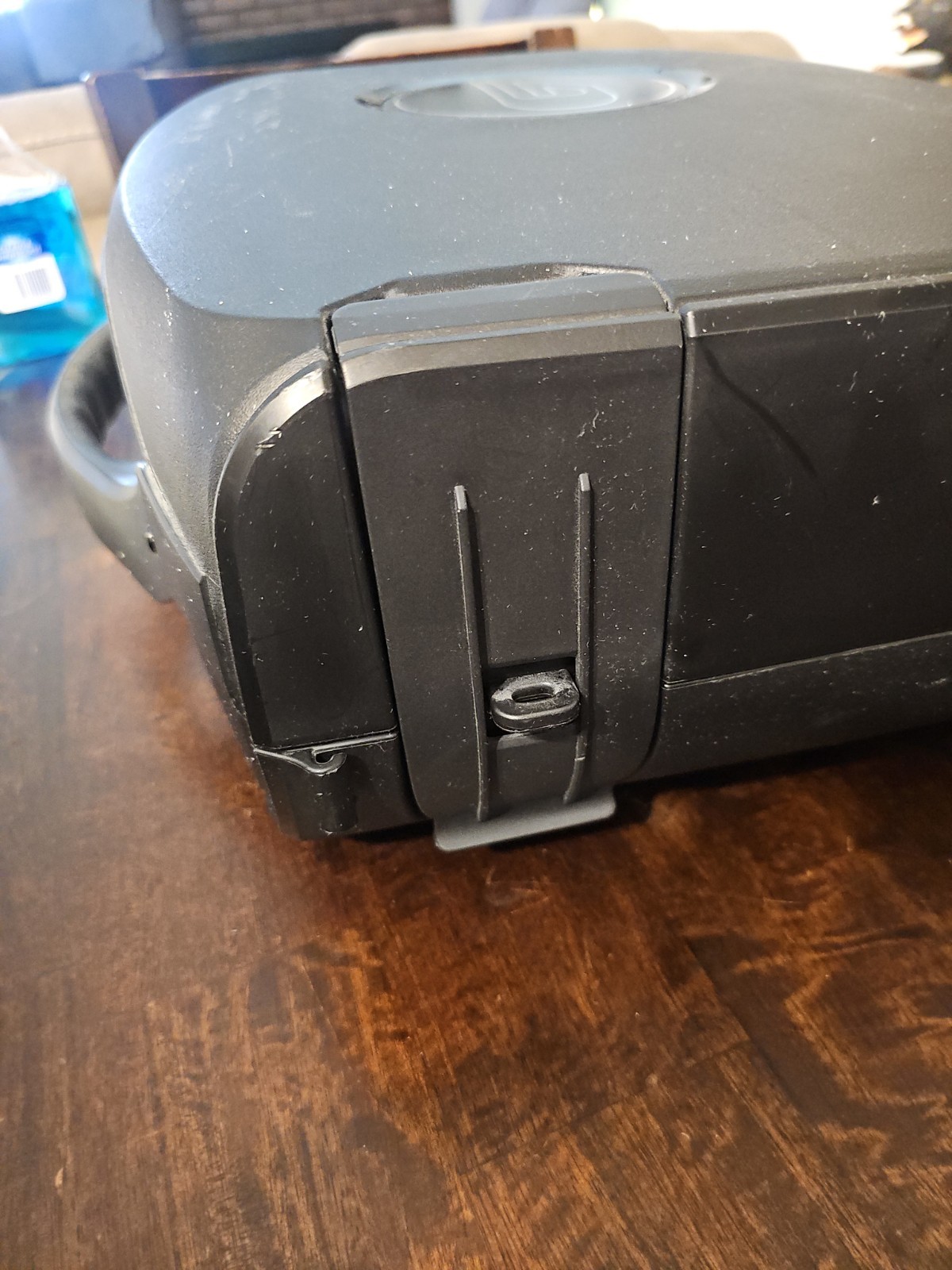 GAEMS G190 Vanguard Portable Gaming Case 19″ Monitor with Power and HDMI Remote