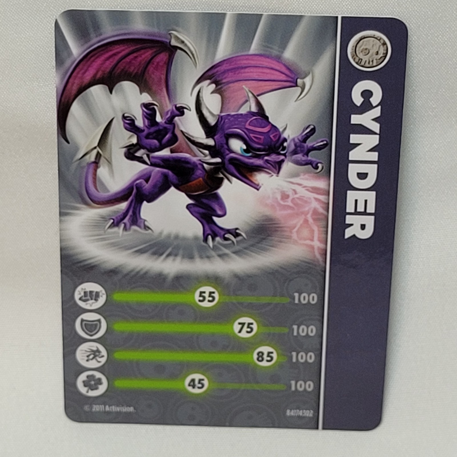Skylanders Spyro’s Adventure CYNDER Figure With Trading Card Sticker + Web Code