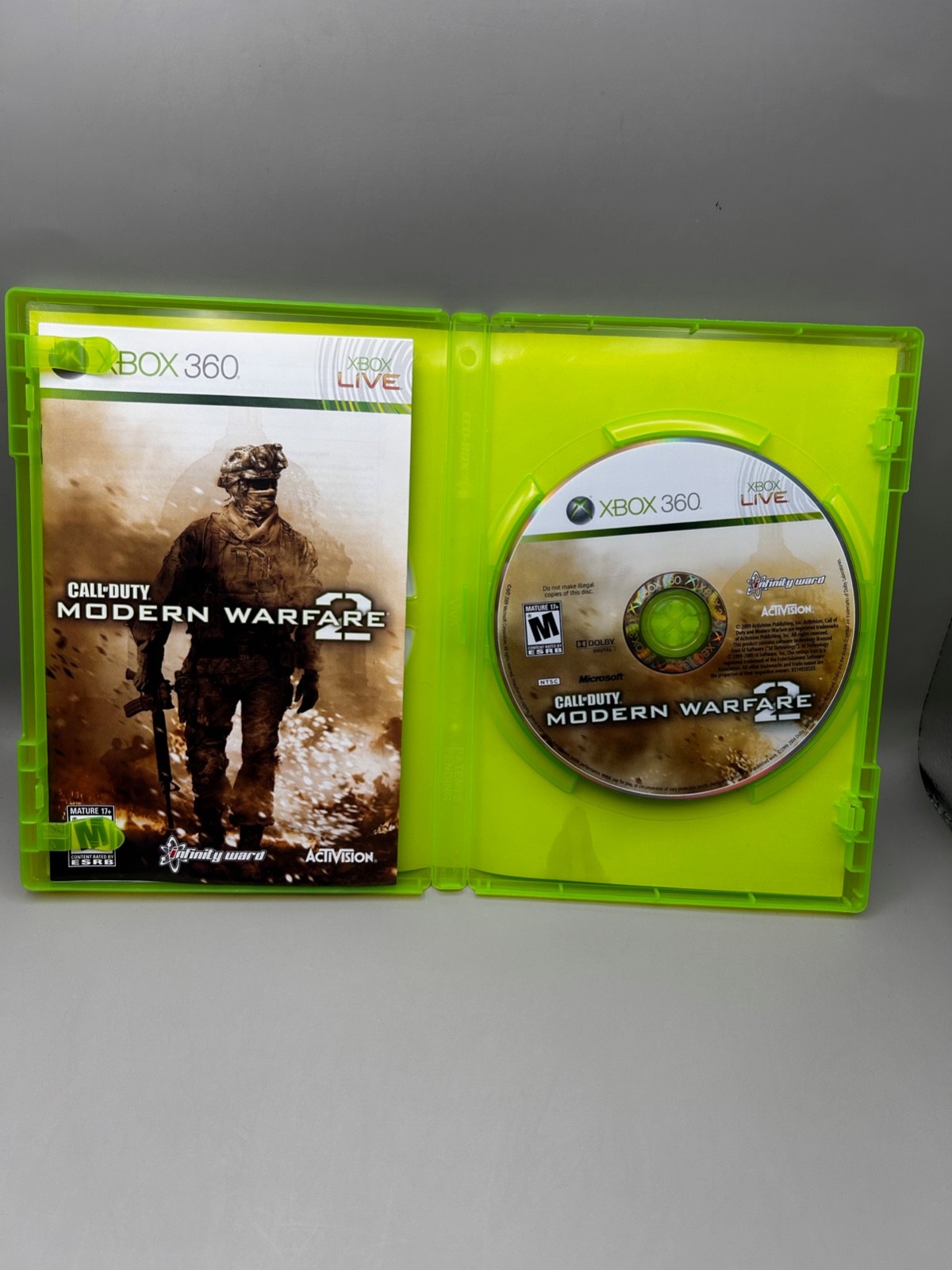 XBOX 360 Call of Duty Modern Warfare Bundle and Bonus Dog Tag – all Tested