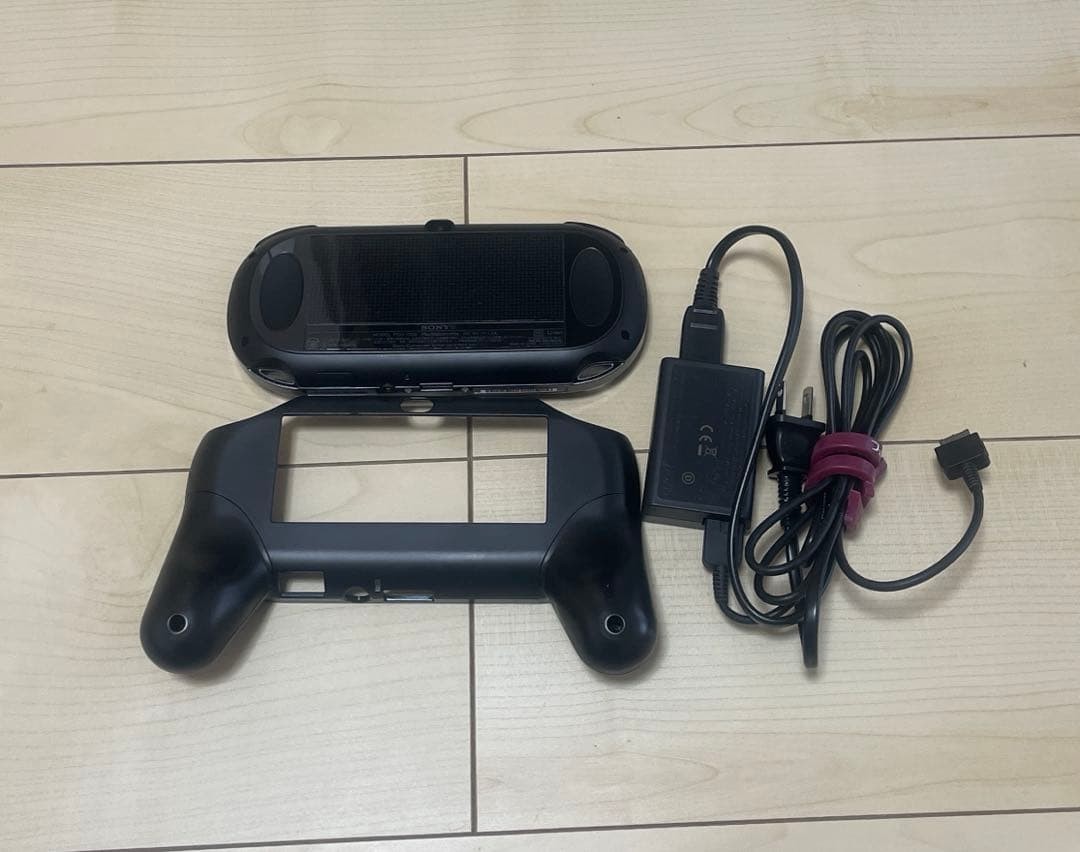 Sony PlayStation PS Vita PCH-1100 Crystal Black Console