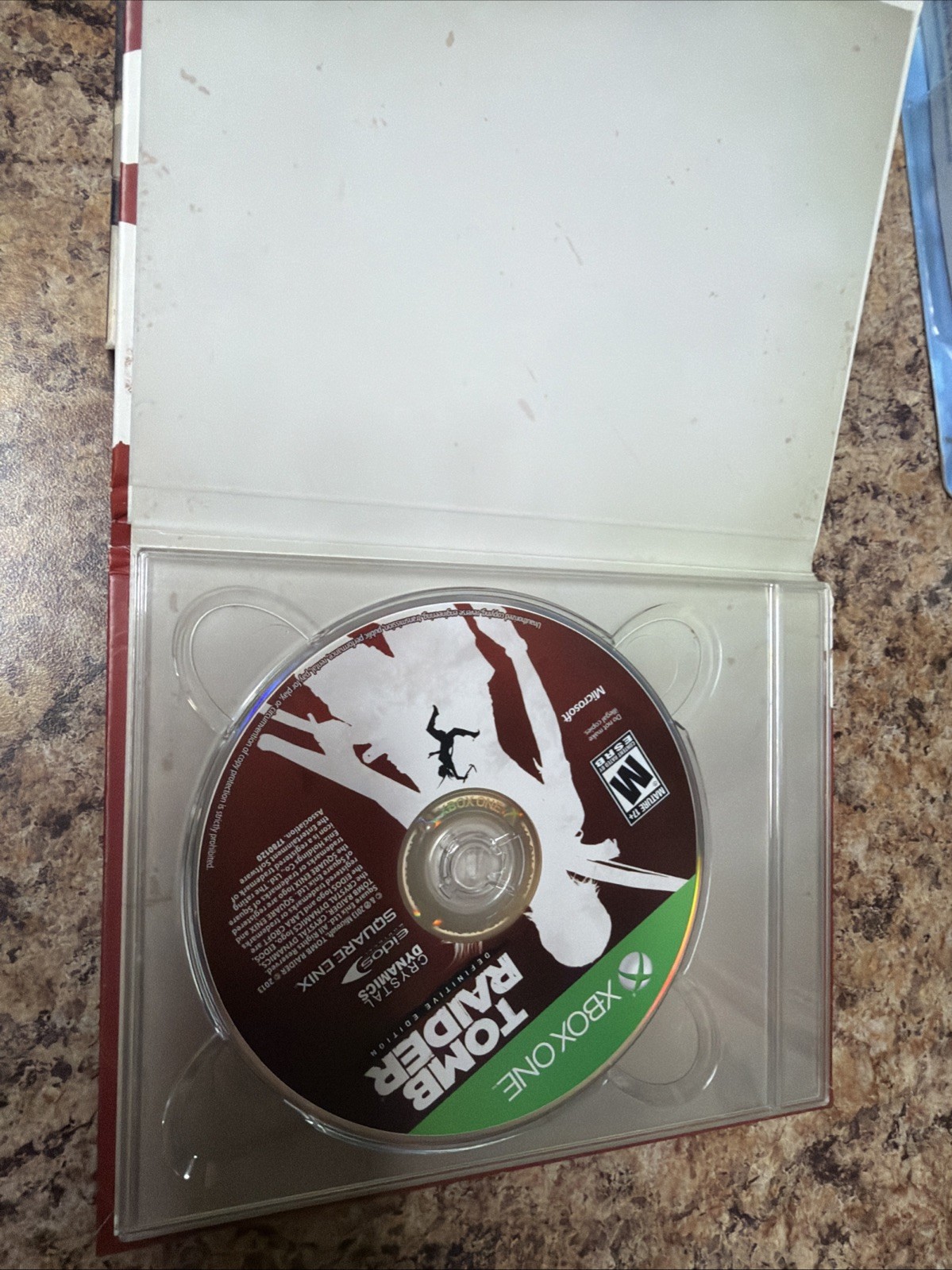Tomb Raider: Definitive Edition (Xbox One, 2014) Game & Artbook, Tested Working