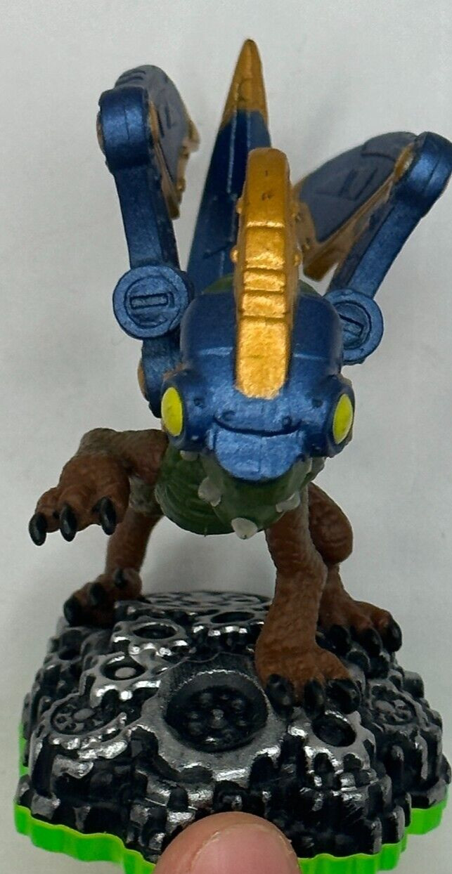 Drobot Skylanders Spyro’s Adventure Figure Model No. 83986888- W2122🔔