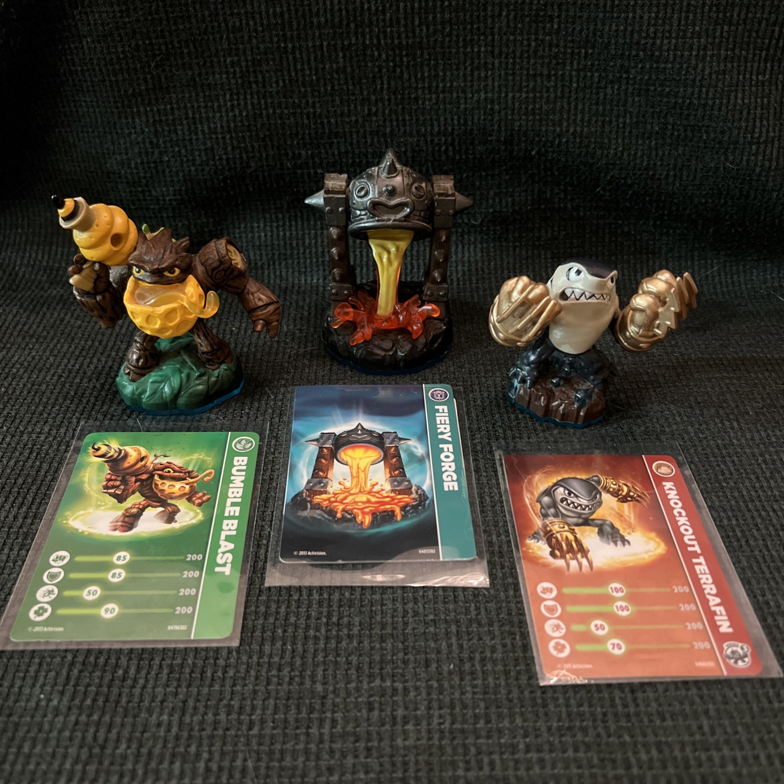 Skylanders SWAP FORCE Fiery Forge Battle Pack w/ BUMBLE BLAST & TERRAFIN