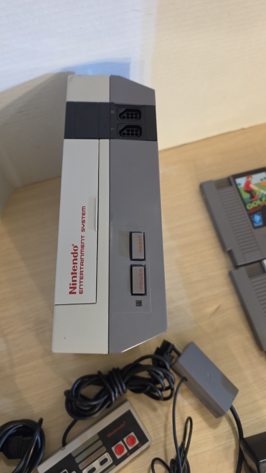 Nintendo NES Console Bundle Controllers And 4 Games Blink Red Light
