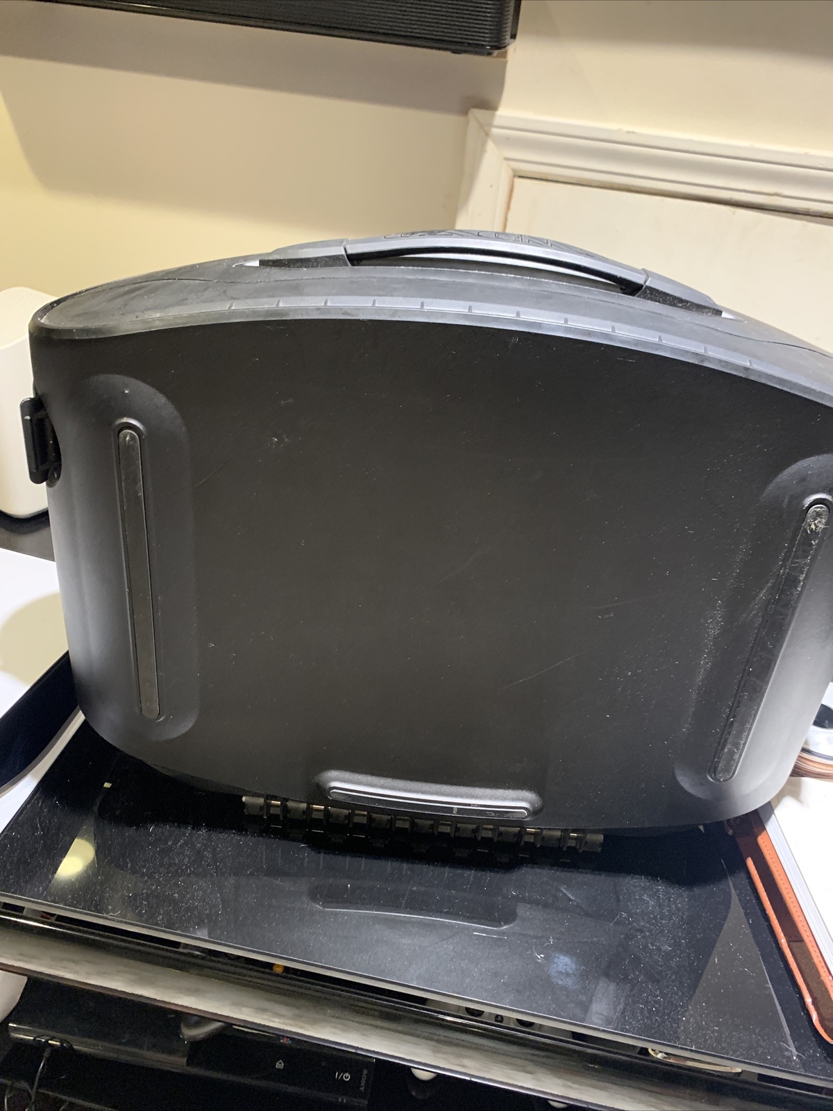 GAEMS G155 LCD Gaming Case