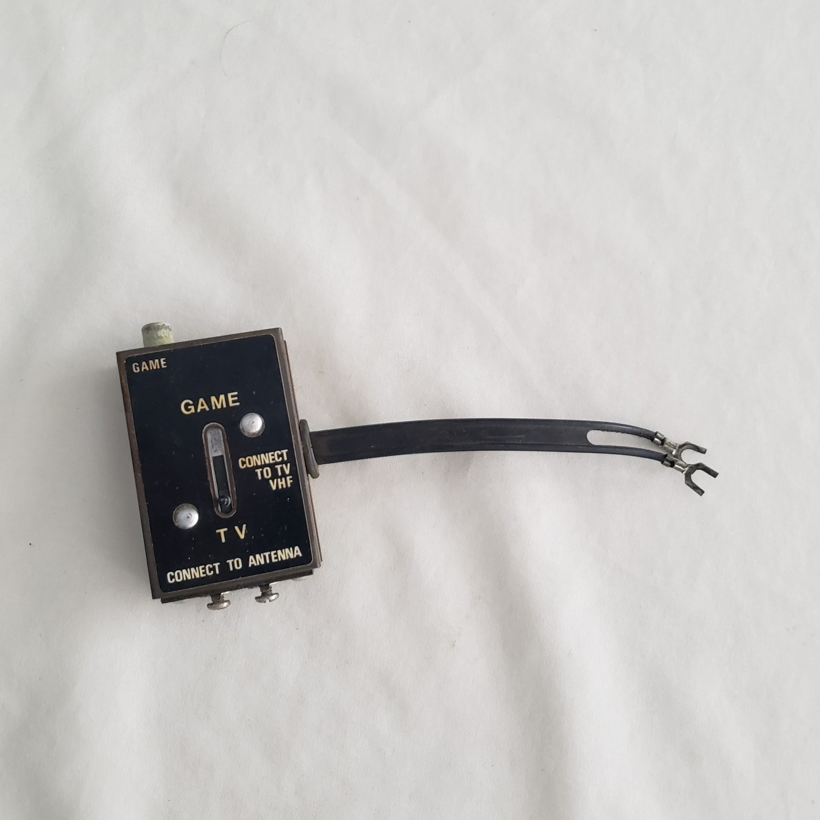 VTG Computer Atari Game to TV Antenna Switch Adapter VHF Connection #2