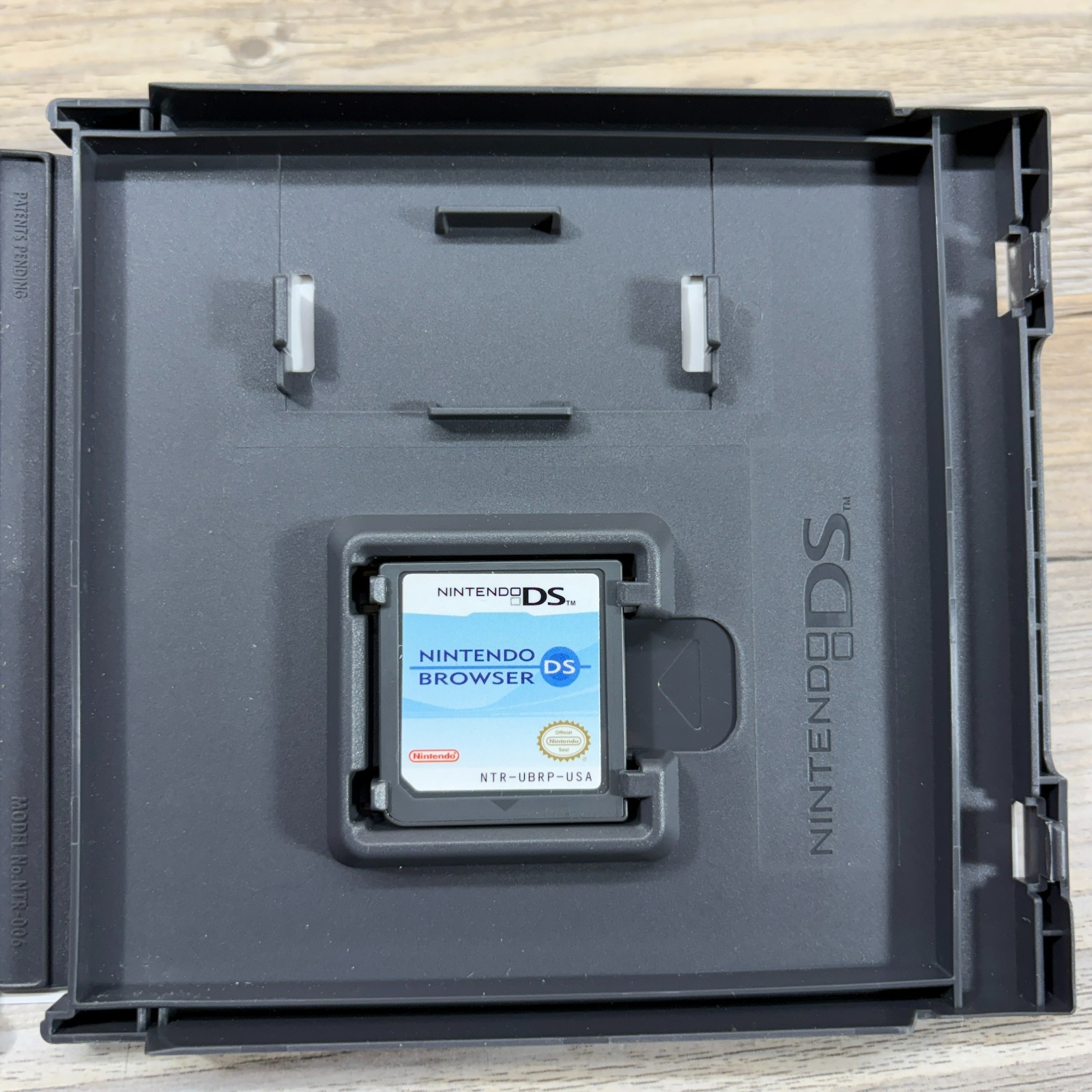 Nintendo DS Lite Internet Browser – Nintendo DS – NO Memory Expansion