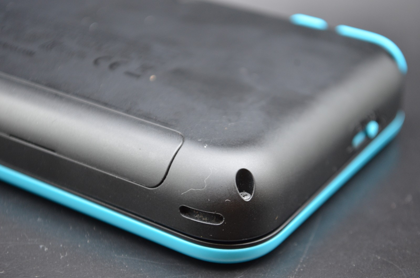 [NEAR MINT] New Nintendo 2DS XL LL Black Turquoise Console Japanese game 001