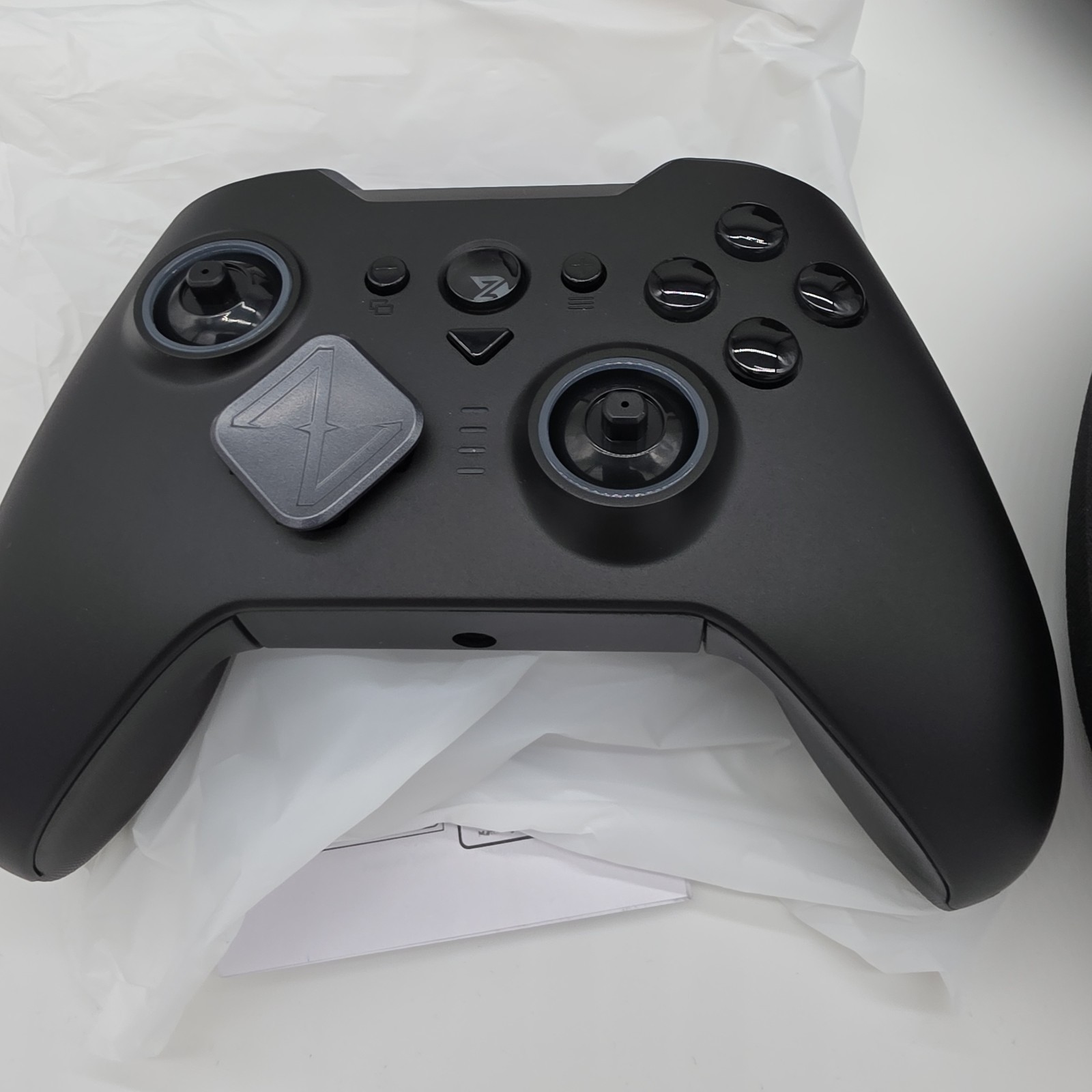 ZD O+ Excellence Wireless PC Controller – Modular Design, Hall Effect Joysticks,