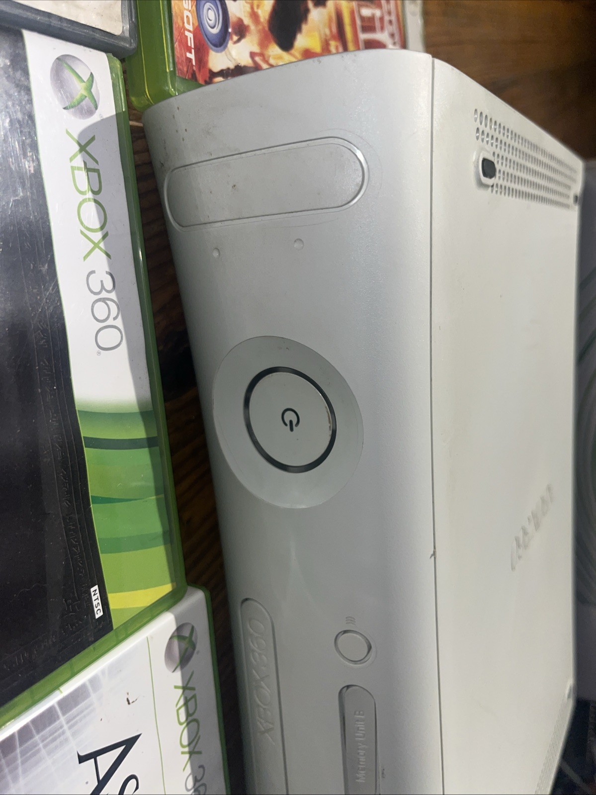 Xbox 360 White 60gb Console bundle w/ games & Original Box
