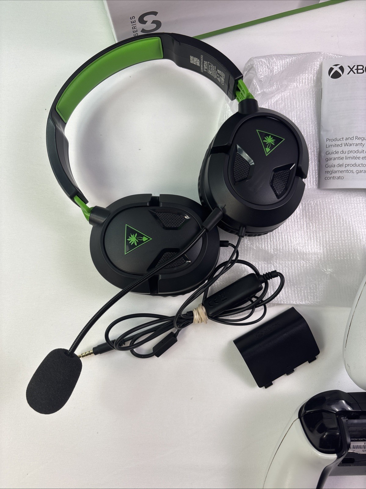 Microsoft Xbox Series S 512GB + Turtle Beach Headphones & 3 Controllers